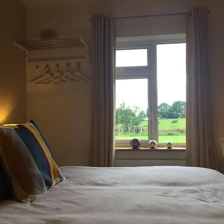 Bed & Breakfast Marnic House