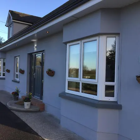 Marnic House Bed & Breakfast 3*