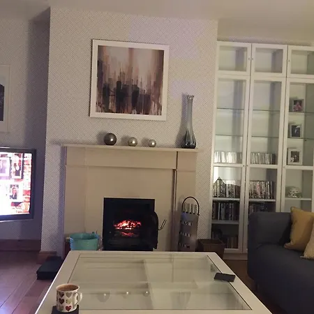 Marnic House Bed & Breakfast